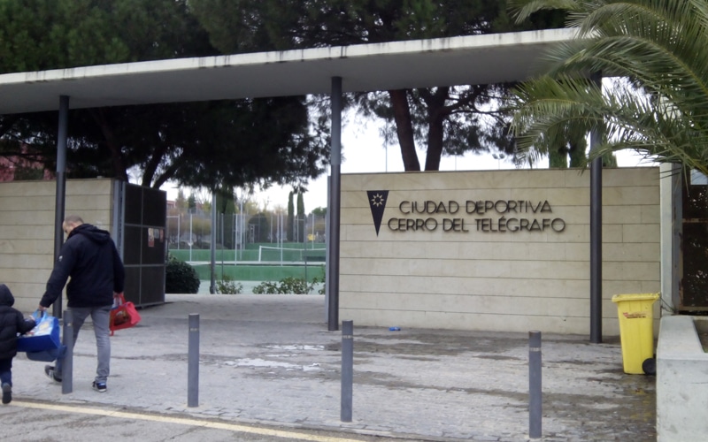 El Ayuntamiento de Rivas aclara que el agua del polideportivo Cerro del Telégrafo es «perfectamente apta para el consumo» ante la «preocupación» de Ciudadanos