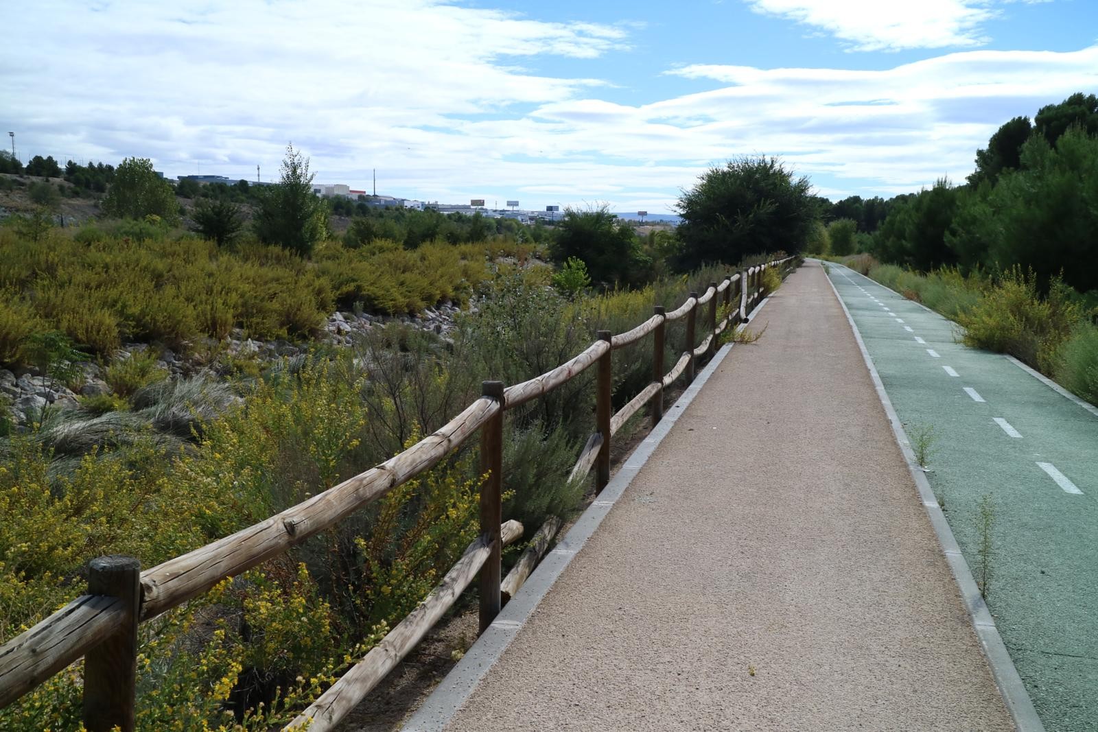Recorrido de la propuesta de ciclovía entre el Retiro y la Vía Verde del Tajuña. Carril bici del arroyo de Los Migueles (Fuente: Asociación Ciclovía).