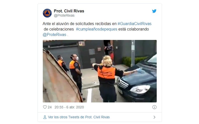 Protección Civil Rivas se suma a la Guardia Civil para felicitar ‘cumples’ a la infancia y mayores solos en cuarentena
