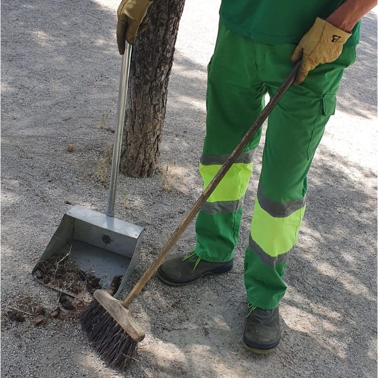 Recogida de cacas de perro en Rivas Vaciamadrid