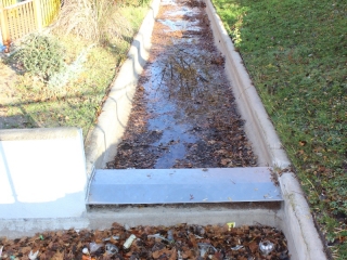 Ría del Parque Lineal basura ría parque lineal