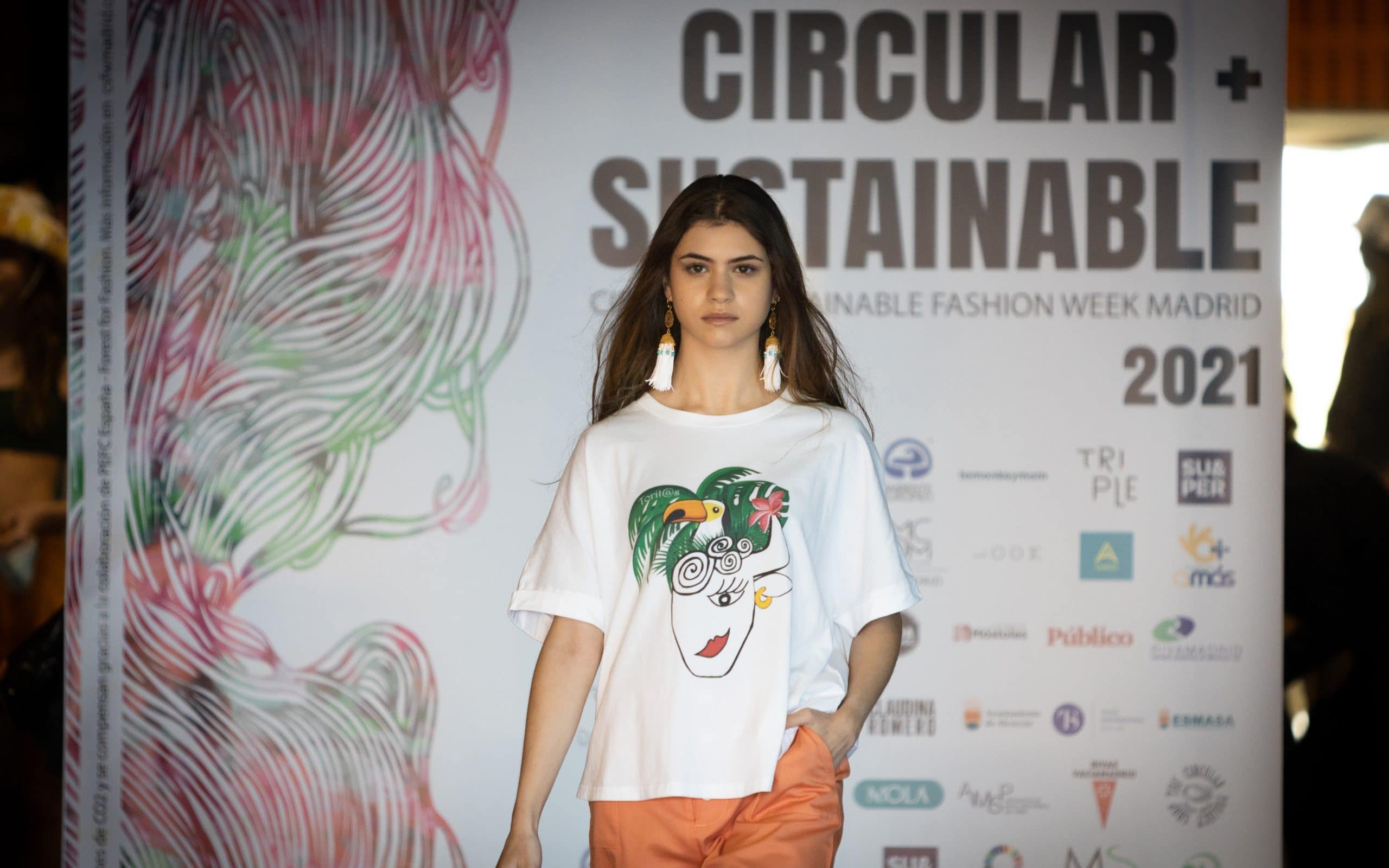 'Pasarela 17', desfile de la Circular Sustainable Fashion Week de Madrid, celebrada en Rivas Vaciamadrid