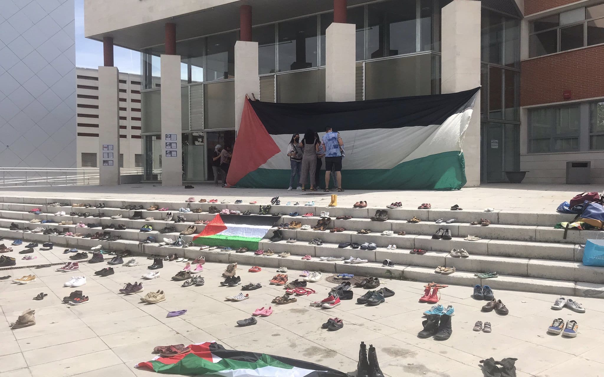 Concentración en apoyo al pueblo palestino organizada por Rivas por Palestina en la Plaza de la Constitución de Rivas Vaciamadrid