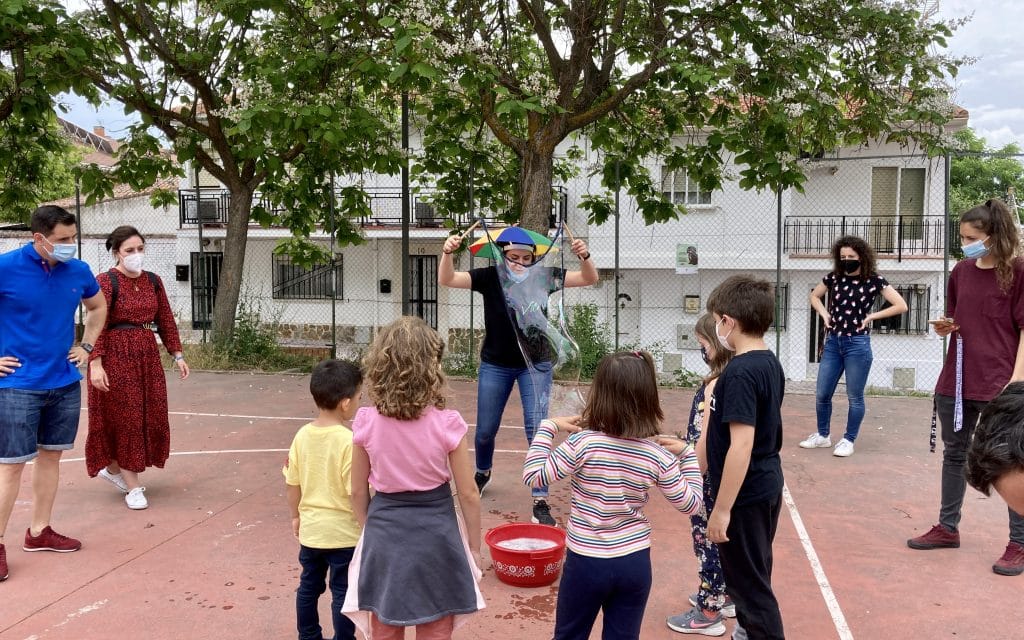 Celebraci&oacute;n del 1&ordm; aniversario de la asociaci&oacute;n Vico