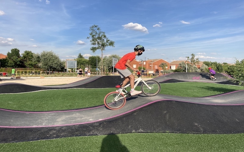 Conecta Rivas, formación y ocio sobre la bicicleta para los jóvenes