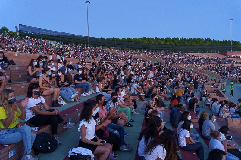Zahara y Vetusta Morla llenaron el auditorio Miguel Ríos el viernes 10 de septiembre: 7.000 personas acudieron a la cita musical 