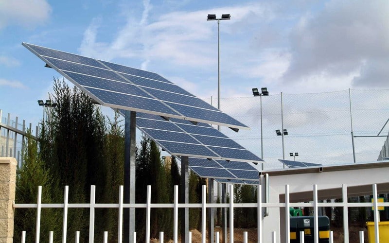 Placas solares instaladas en el punto limpio de Rivas Vaciamadrid