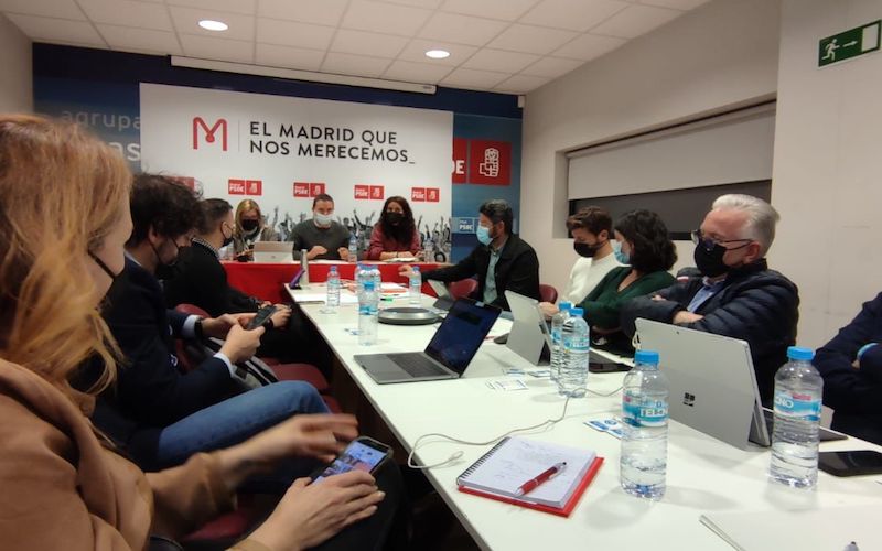 Reunión de la Comisión Ejecutiva Regional del PSOE de Madrid, con el secretario general, Juan Lobato; y la vicealcaldesa de Rivas, Mónica Carazo