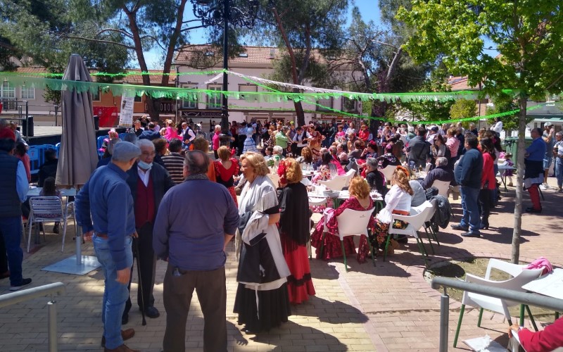 Un pedacito de Sevilla en Rivas: el Casco celebró su Feria de Abril