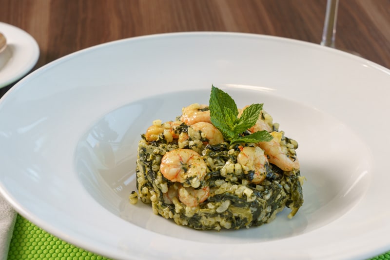 Risotto de espinacas y langostinos