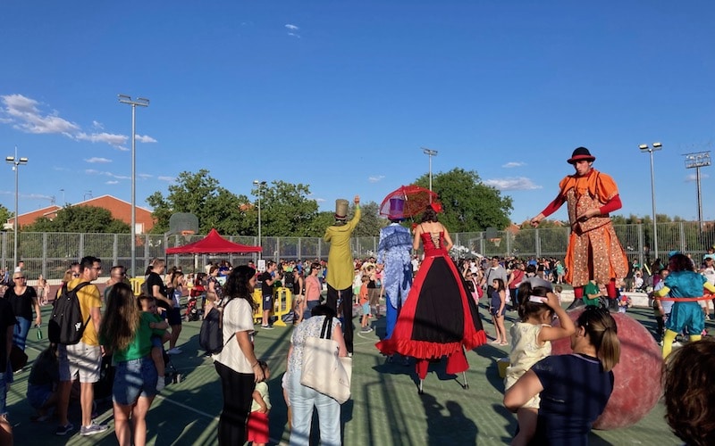 Actividades infantiles, talleres y diversión: cientos de personas disfrutan de la Fiesta de la Educación Pública en Rivas
