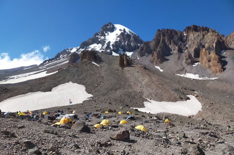 Juancho Cuenca en el Kazbek