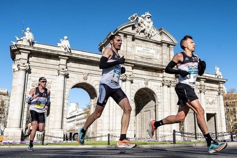 Miembros de ‘Sons of running Rivas’,en una carrera en Madrid