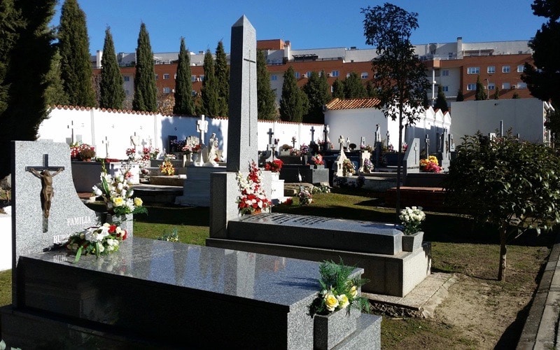 Dispositivo especial en el cementerio municipal de Rivas con motivo de Todos los Santos: hasta el 1 de noviembre