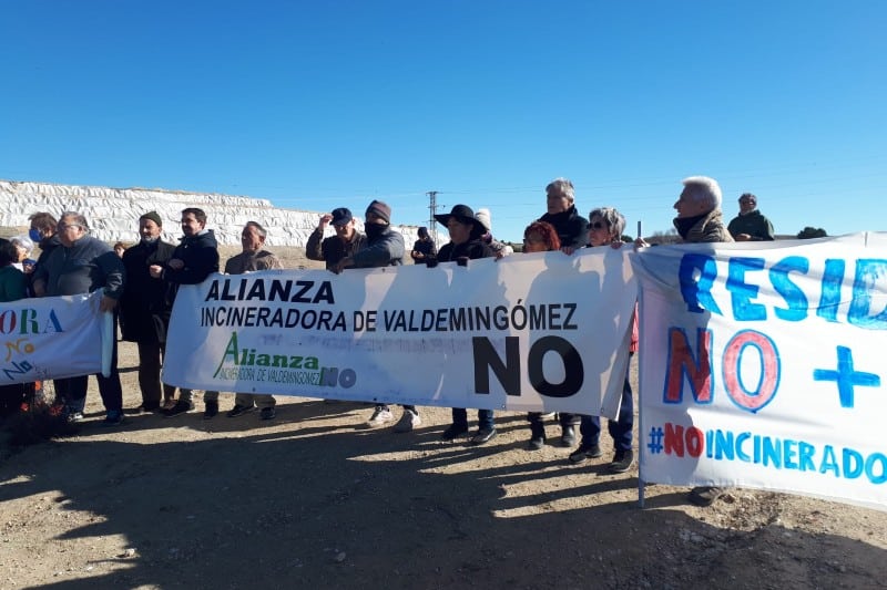IV Marcha contra el cierre de la incineradora, junto a la planta de Valdemingómez