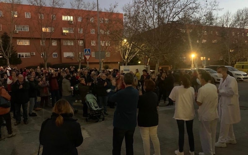 Concentración en defensa de la sanidad pública, frente al C.S La Paz de Rivas Vaciamadrid