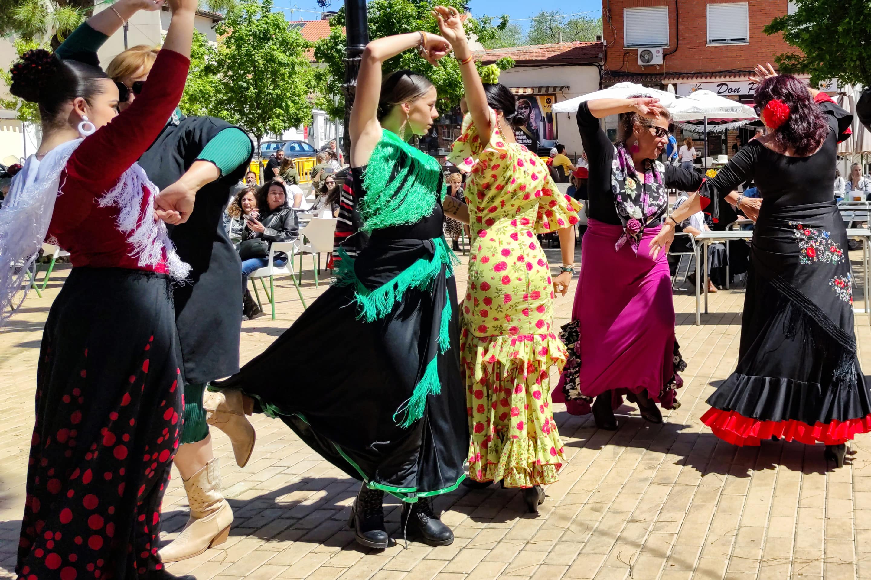 Concurso de Sevillanas durante la II Feria de Abril de Rivas