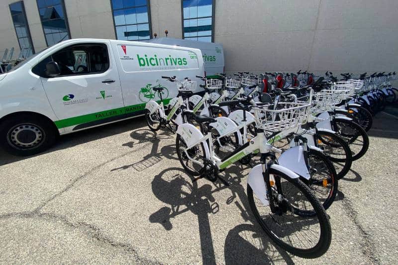 Rivas amplía el servicio de BicinRivas con 38 nuevas bicicletas eléctricas y los primeros vehículos adaptados