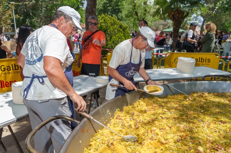 Paella, rosquillas, limonada y procesión: las fiestas de Rivas se despiden hasta el año que viene