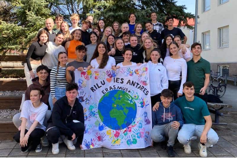 El grupo de estudiantes del IES Antares que ha viajado a Finlandia