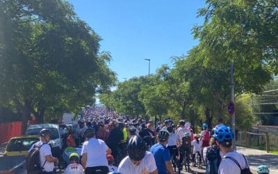 Cientos de ciclistas participan en la celebración de la XXVI Fiesta de la Bicicleta en Rivas