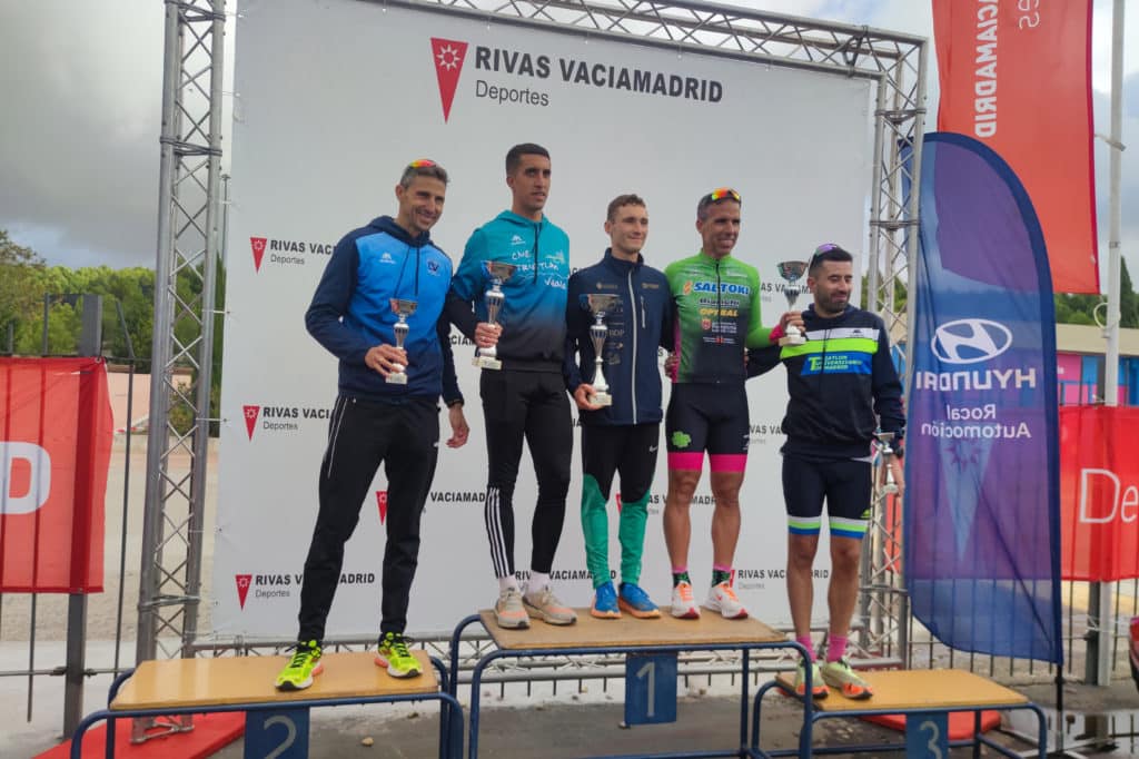 Podio de la categoría individual masculina