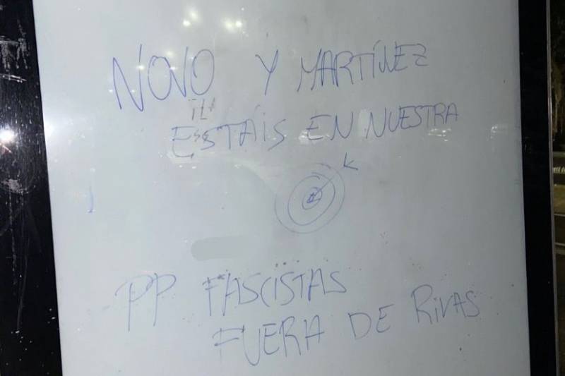 Pintada contra la portavoz y la responsable de comunicación del PP de Rivas