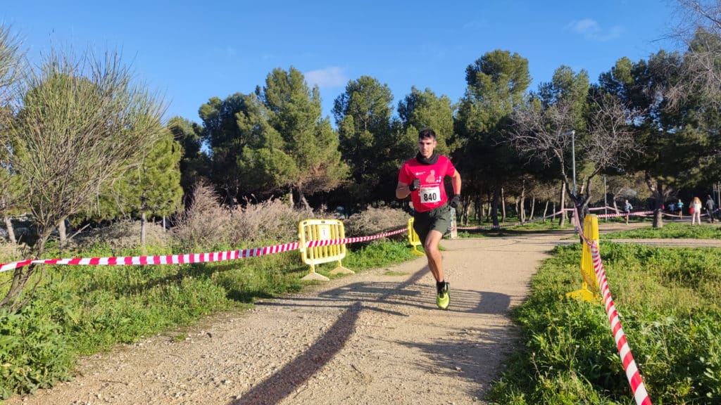 El Cross de Rivas recorre los caminos de la zona forestal de Barca Vieja