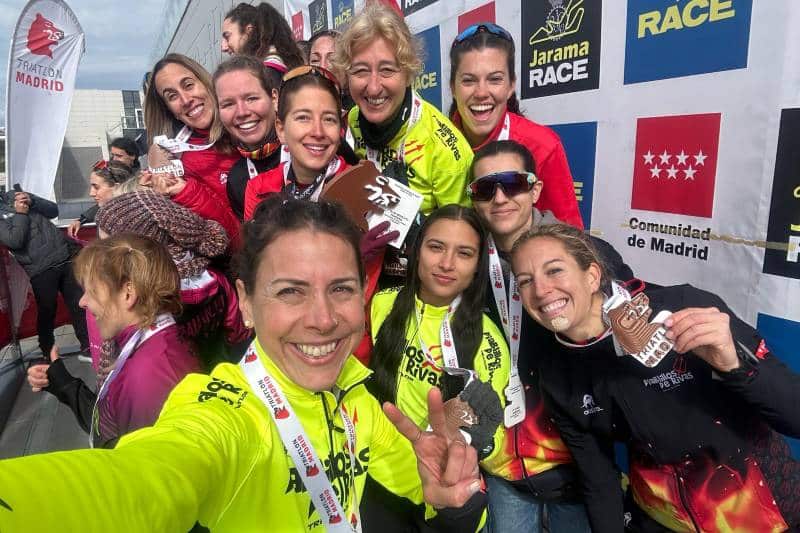 El equipo femenino de Diablillos de Rivas, tercero en el campeonato de Madrid