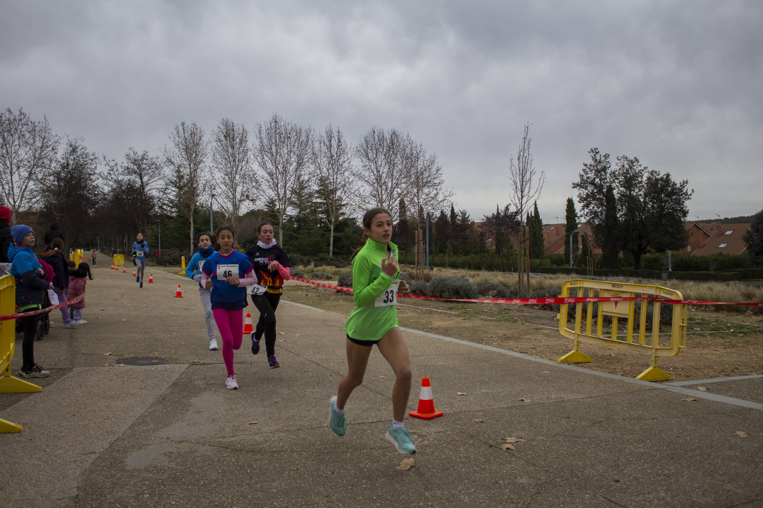 Corredoras participantes en la categoría alevín femenino