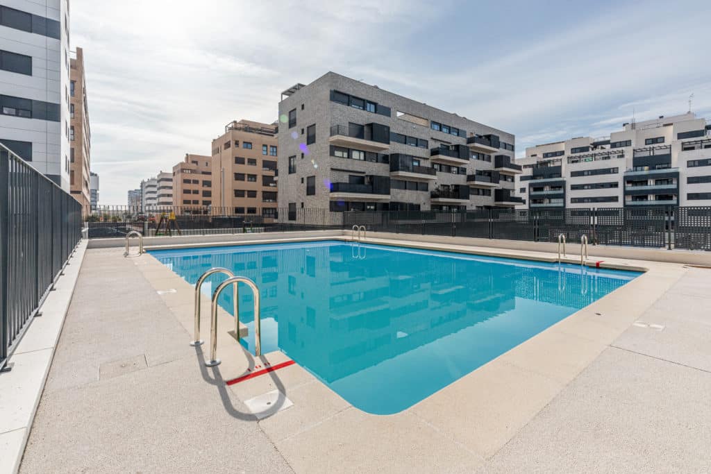 Piscina de Delibes Cañaveral  (foto: Avalon)