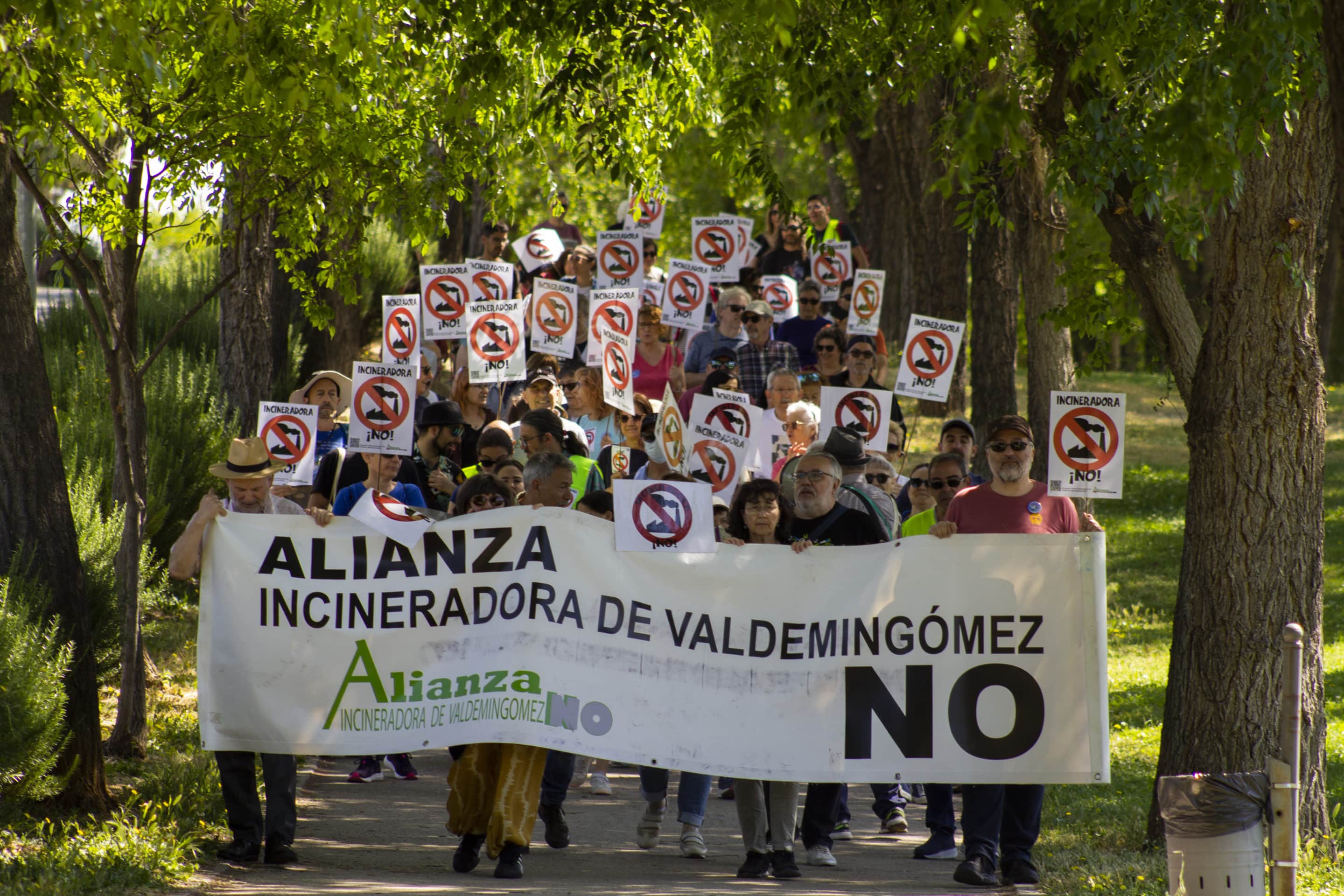 Vecinos y vecinas de Rivas piden el cierre de la incineradora de Valdemingómez