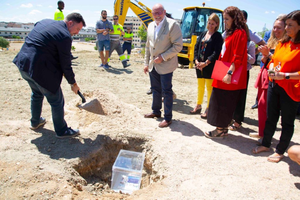 Primera piedra del enlace con la M-50