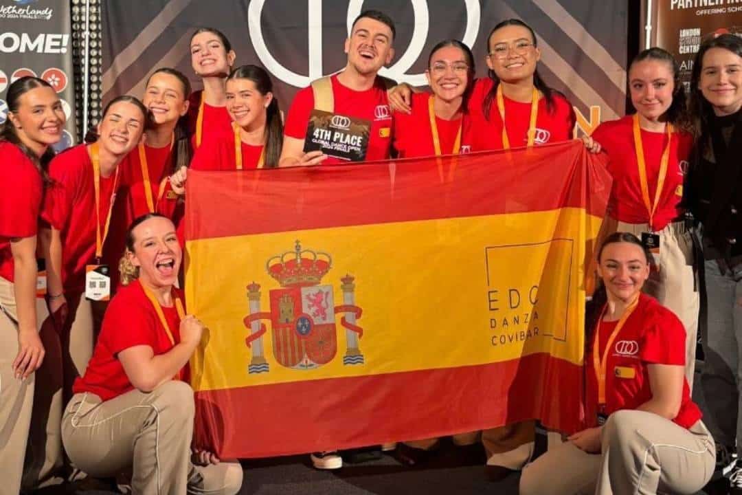 Grupo Axis, de la Escuela de Danza Covibar