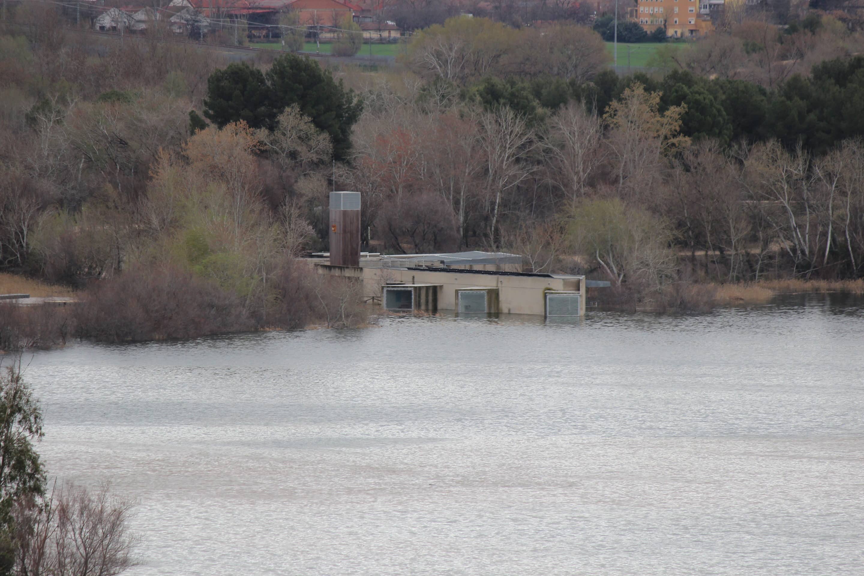 El centro de educación ambiental El Campillo inundado
