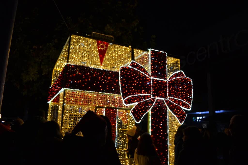 Elementos navideños en la plaza de la Constitución (Foto: Diario de Rivas)