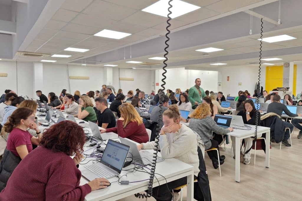 Pruebas de la nueva Bolsa de Empleo Temporal de Rivamadrid (foto: Rivamadrid)