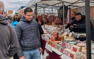 Mercado Nómada navideño en Rivas Futura