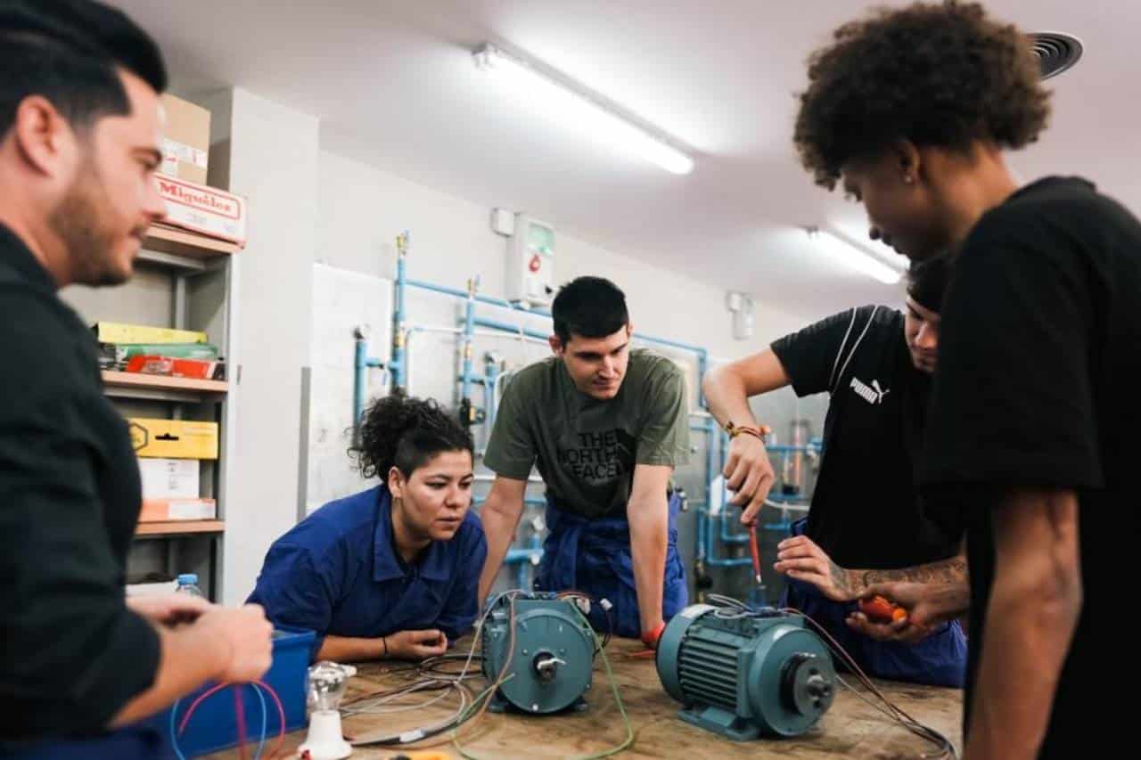 Actividad en un centro de Formación Profesional de la Comunidad de Madrid. Imagen de archivo.