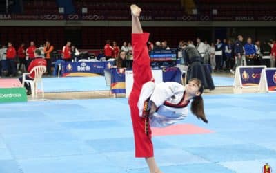 La deportista ripense Anitz García, bronce en el Campeonato de España de poomsae y oro en modalidad trío