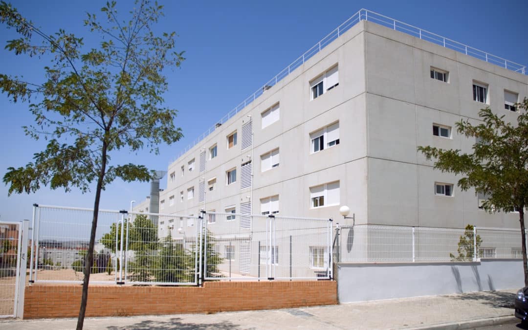 La EMV de Rivas rehabilitará las viviendas de la calle Frida Kahlo y avenida de Levante