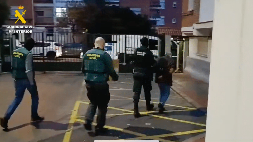 Dos detenidos por sustracción de vehículos y robo con fuerza en Rivas y otras localidades