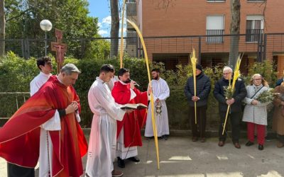 Rivas celebra el Domingo de Ramos con la procesión de la Parroquia de Santa Mónica