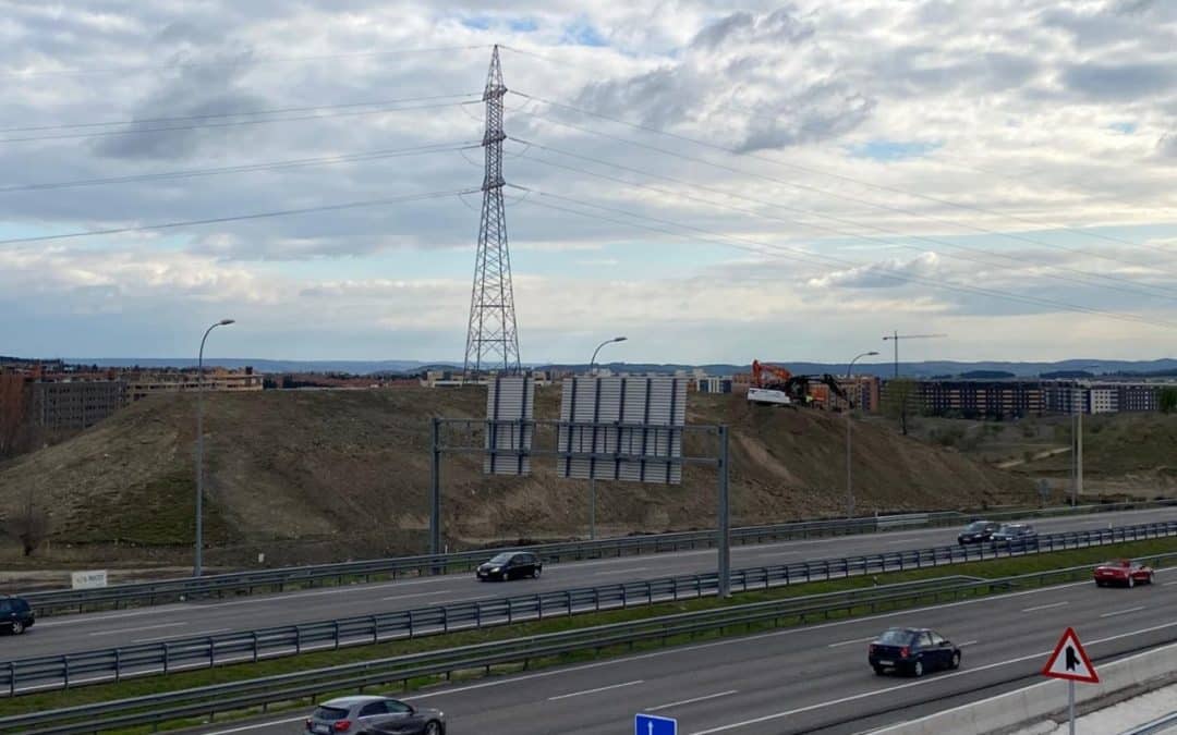 Primeros movimientos de tierra en las obras de la fase 1B del enlace de Rivas con la M-50