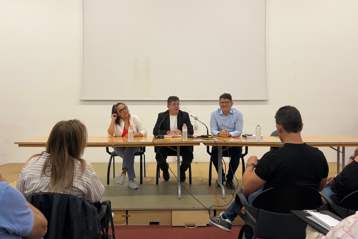Acto informativo organizado por PSOE Rivas (Foto: Diario de Rivas)