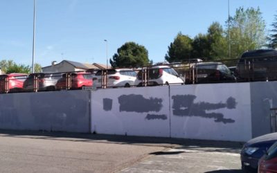 Rivas con la Sanidad Pública denuncia a los concejales del PP Jesús Martínez Caballero y Janette Novo por el borrado del mural poético