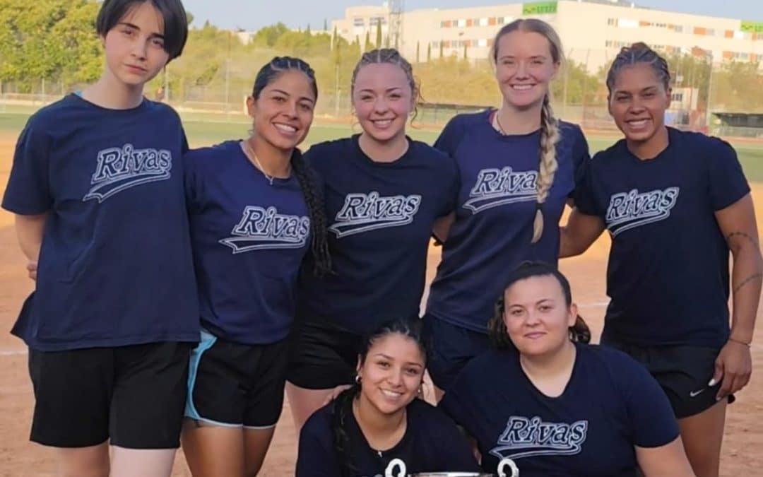 El CBS Rivas Oliva Técnica revalida el título nacional y vuelve a coronarse campeón de la Liga de Sófbol Femenino en Rivas