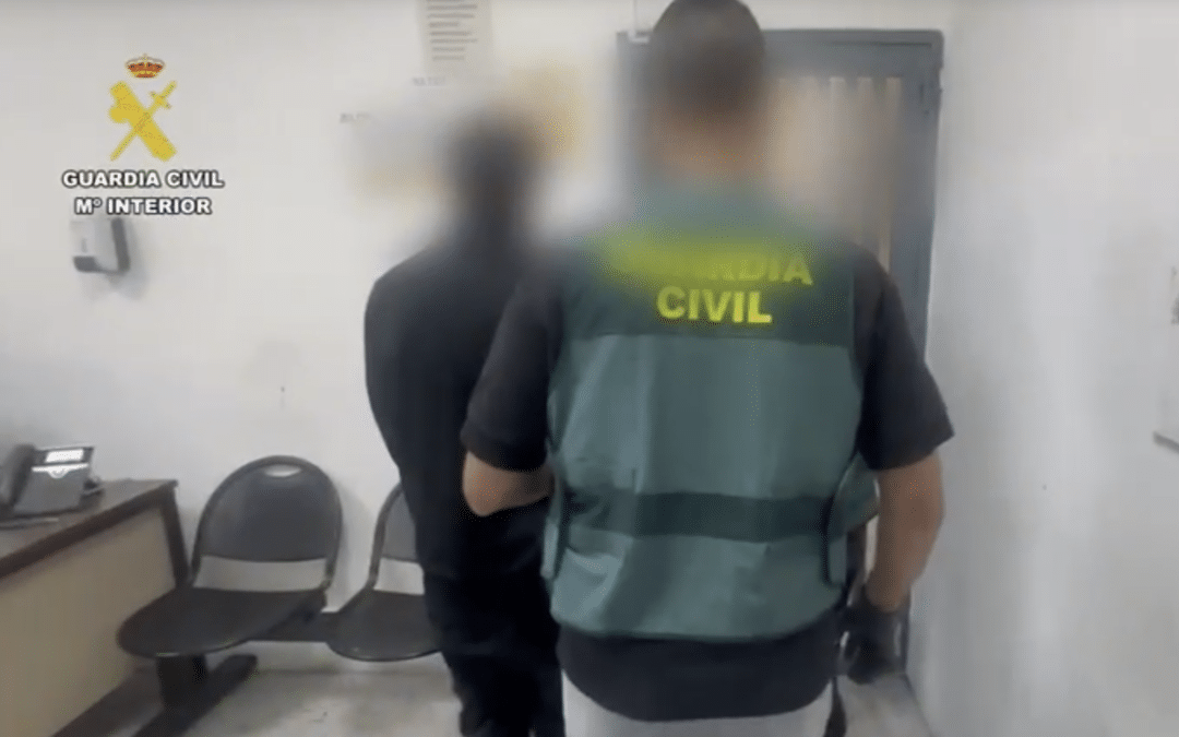Un detenido en Rivas por robar en el interior de una docena de vehículos